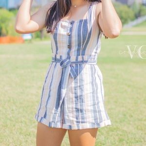 American Eagle Romper